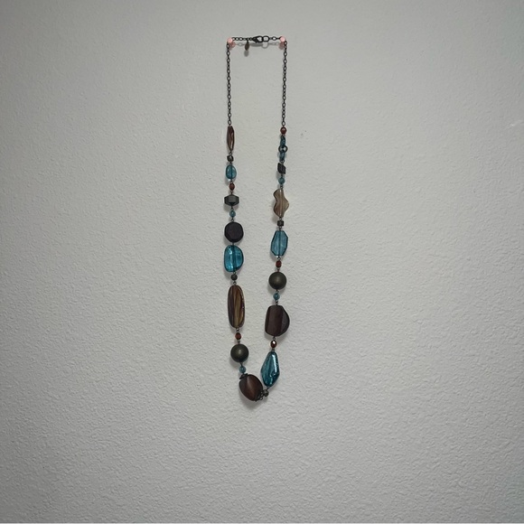 Chico’s Necklace - Picture 4 of 5